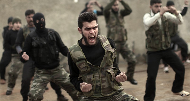 Syria-Rebel-Training-AP_659827969081-800×425