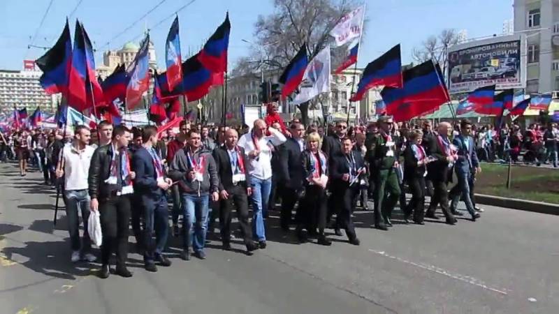Donetsk festeggia i due anni di Indipendenza