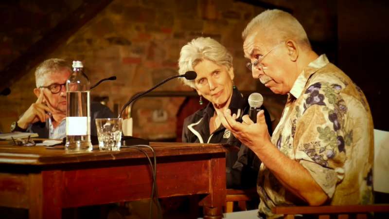 Giulietto Chiesa: “Come Funziona Il Mainstream”