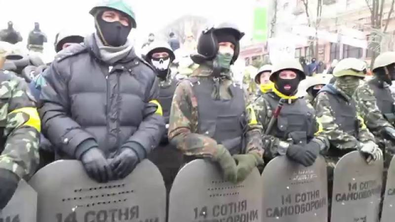 “Le Stagioni del Donbass”. Donbass Seasons (Sottotitoli in italiano)